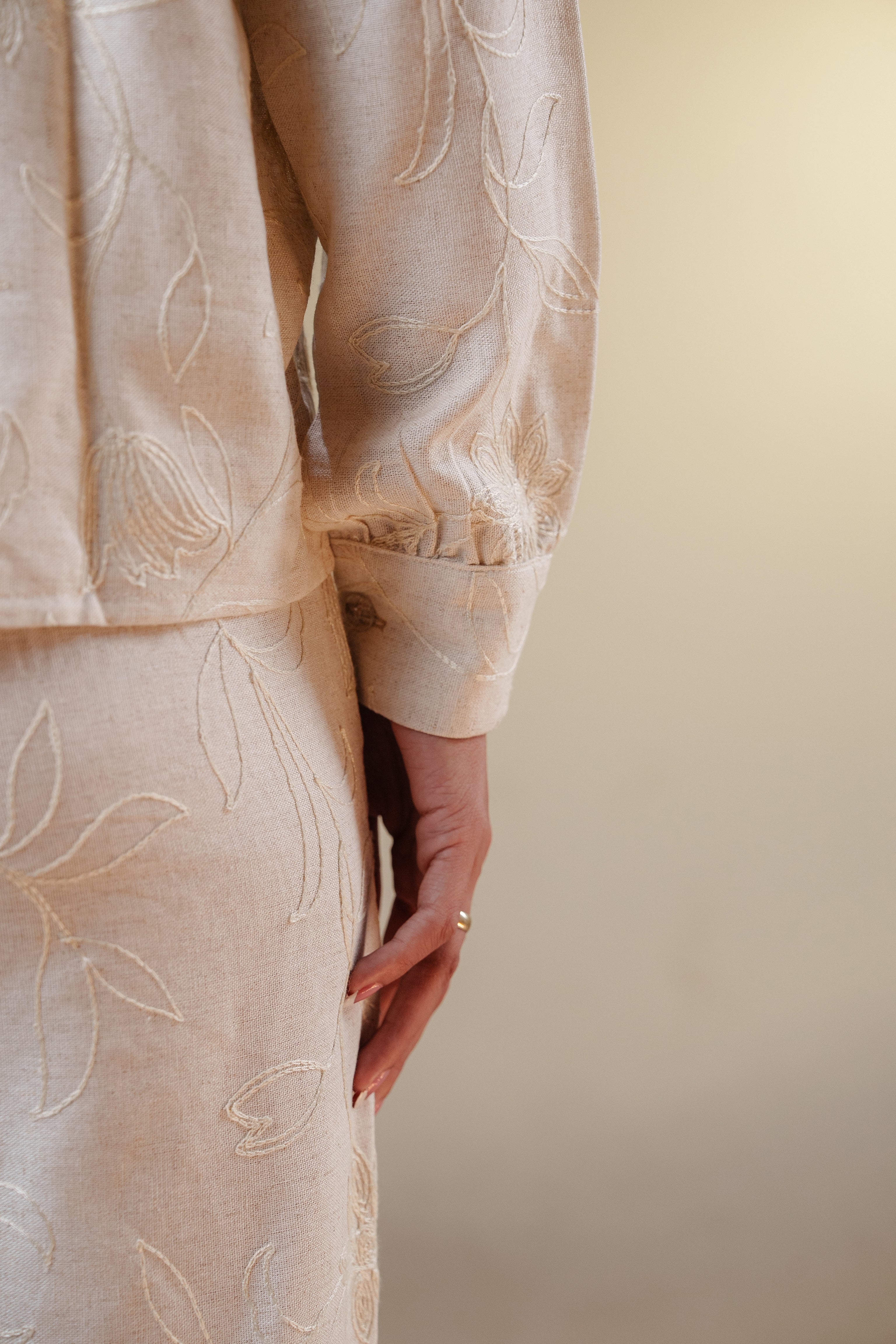 Floral embroidery linen Pants